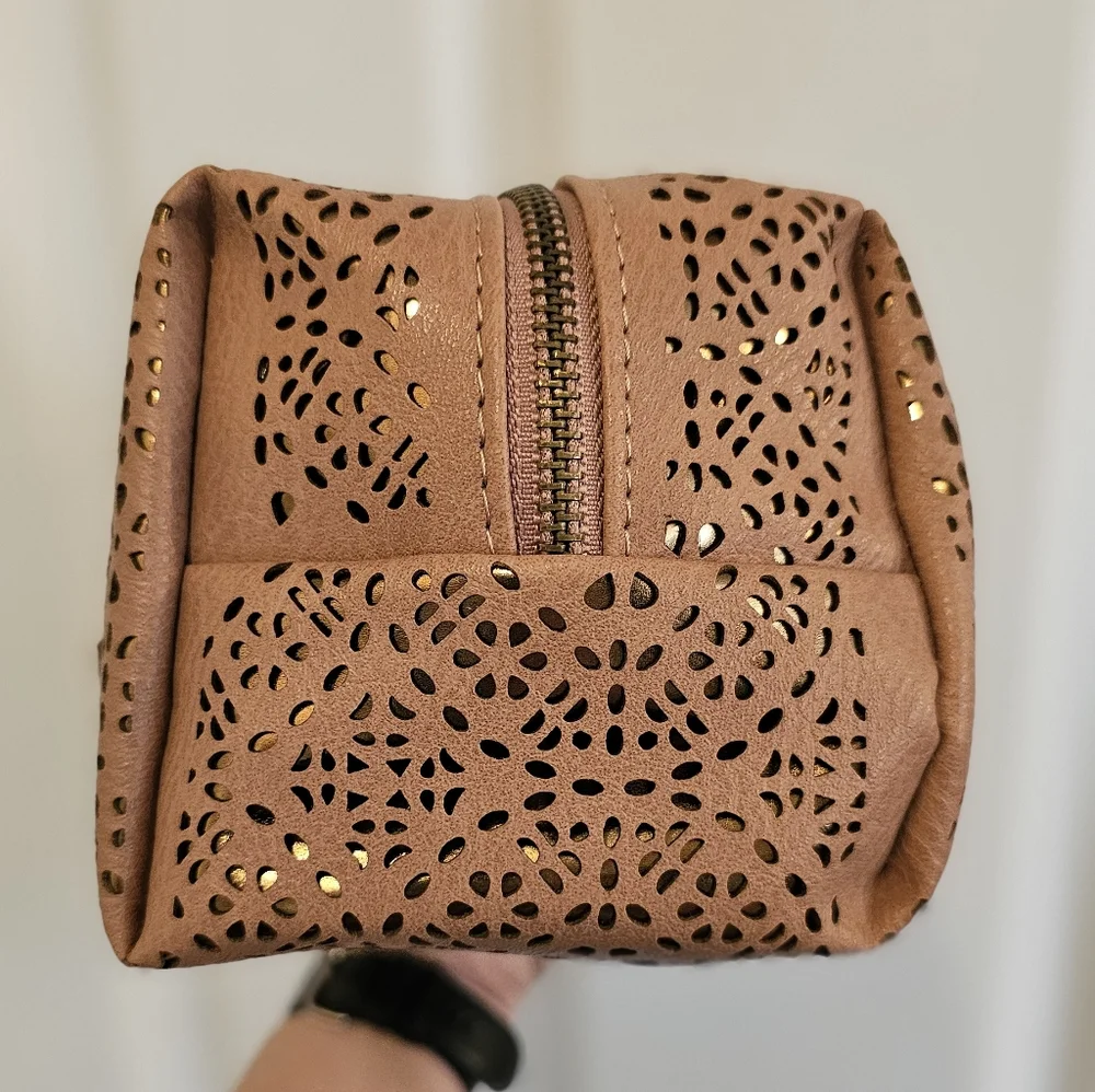 Revive Vintage Pink Cosmetic Bag
